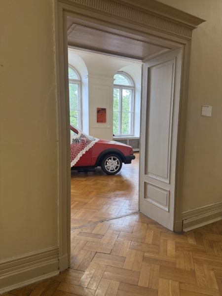 wystawa, zdjęcie z wystawy, sztuka, szary, dzieło, wystawa w Warszawie